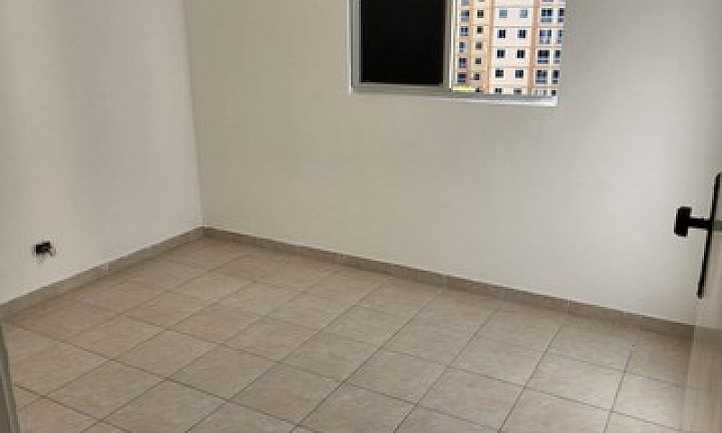 Condomínio Villa Mae...