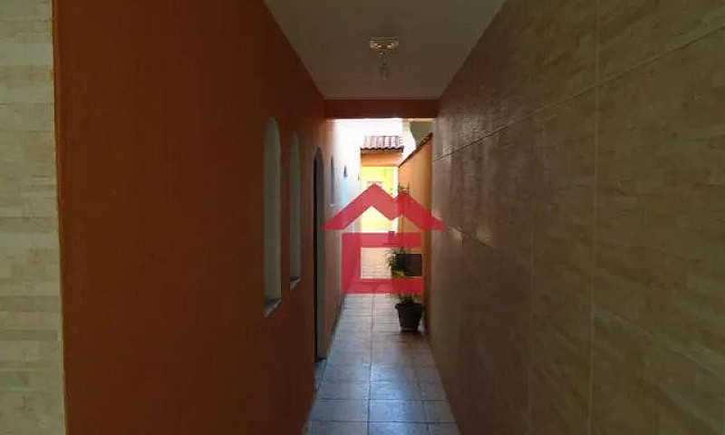 Casa Com 3 Dormitóri...