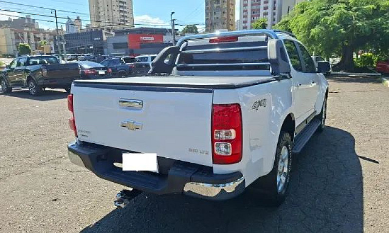 Chevrolet S10 Pick-U...