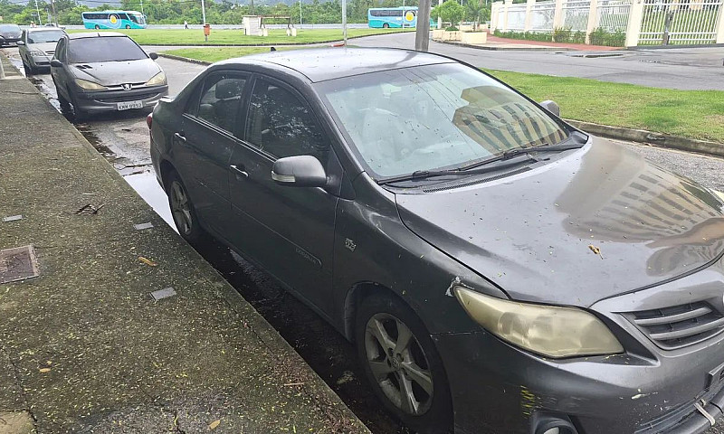 Toyota Corolla Xei 2...