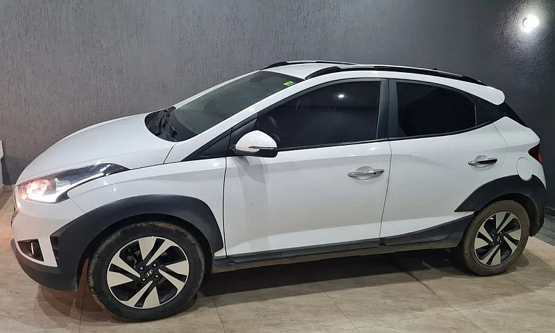 Hyundai Hb20X Diamon...