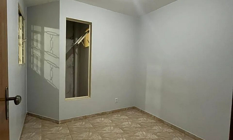 Aluga-Se Apartamento...