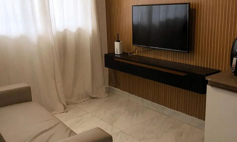 Flat 1 Quarto Mobili...
