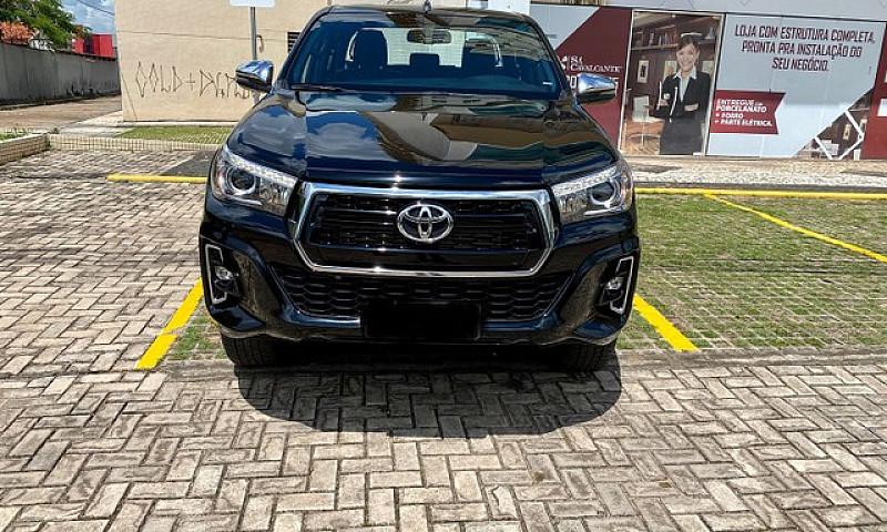 Toyota Hilux Srx 202...