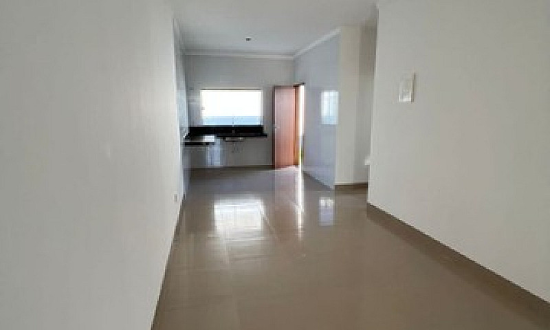 Casa Com 3 Dormitóri...
