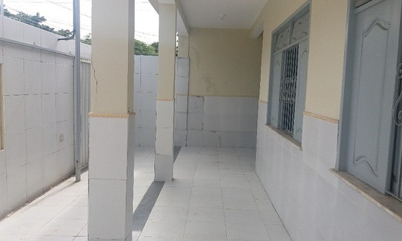 Casa Lajeada Com Gar...