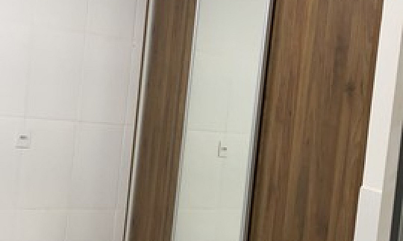 Aluga-Se Casa Em Aba...