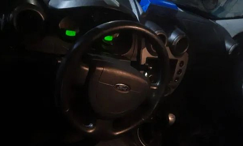 Ford Fiesta ...