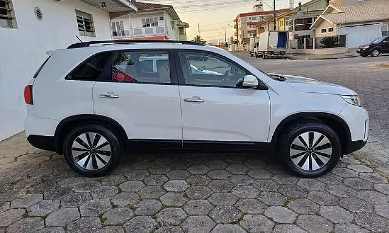 Kia Sorento 2.4 2015...