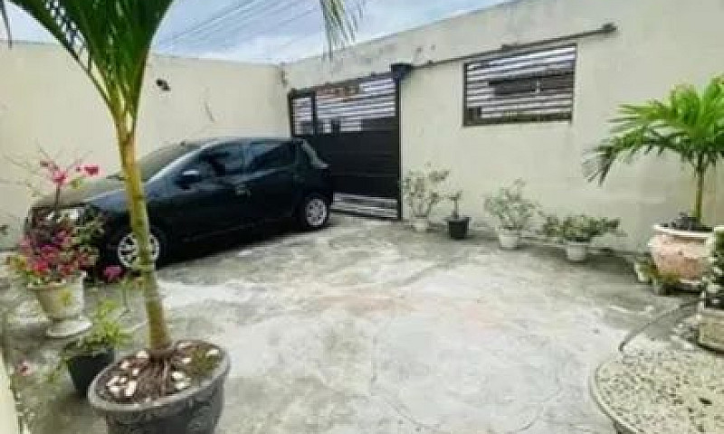 Vendo Essa Casa No O...