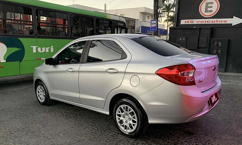 Ford Ka Sedan 2017 1...