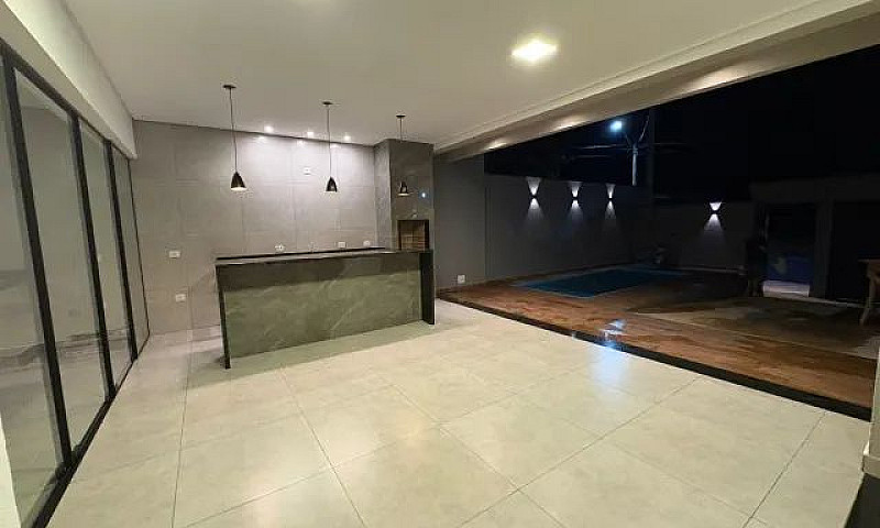 Casa Com Piscina - J...