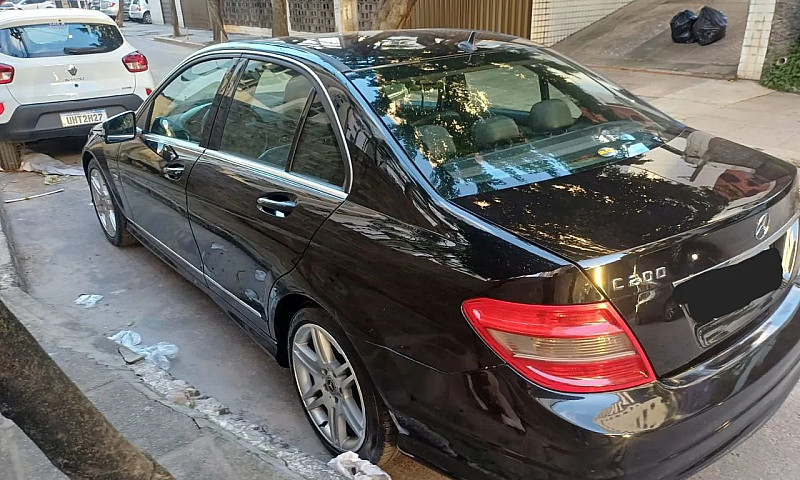 Mercedes-Benz C-200 ...