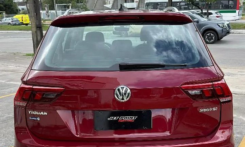 Volkswagen Tiguan Al...