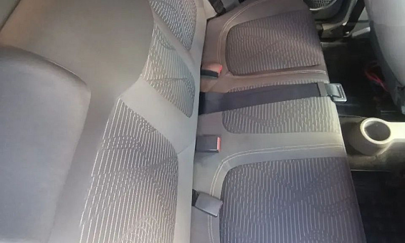 Fiat Palio Attractiv...