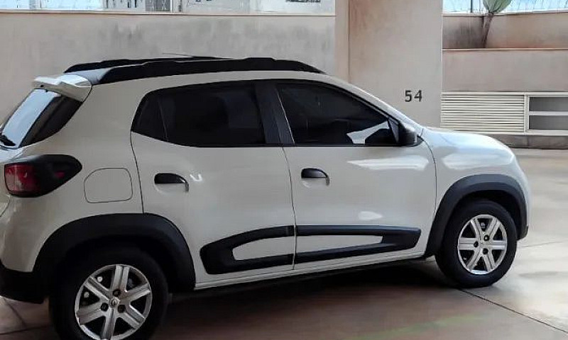 Renault Kwid Zen 1.0...
