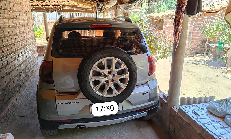 Volkswagen Crossfox ...