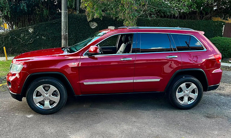 Jeep Grand Cherokee ...
