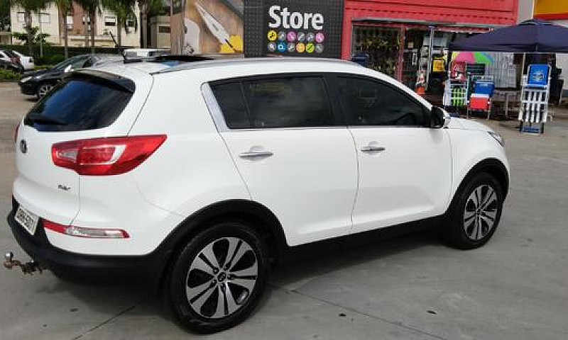 Kia Motors Sportage...