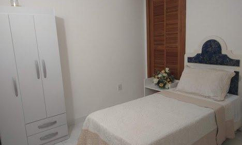 Quartos Mobiliados M...