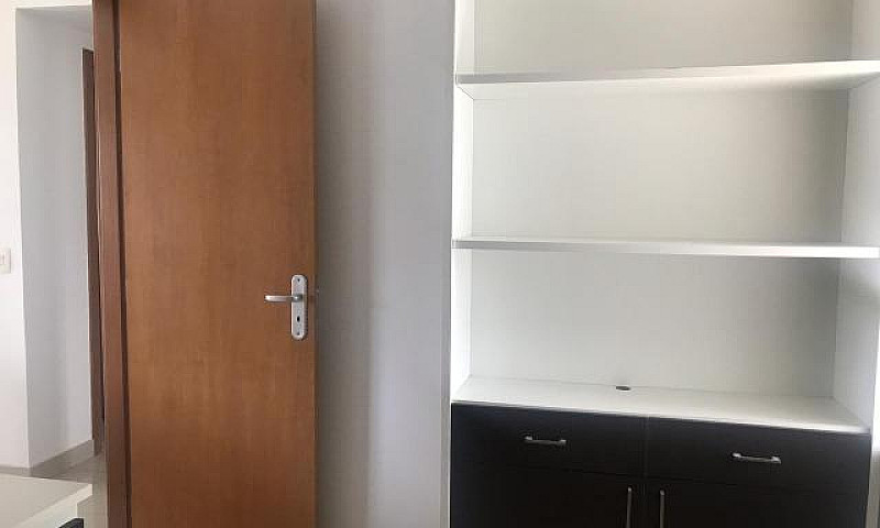 3/4, Sendo 02 Suítes...