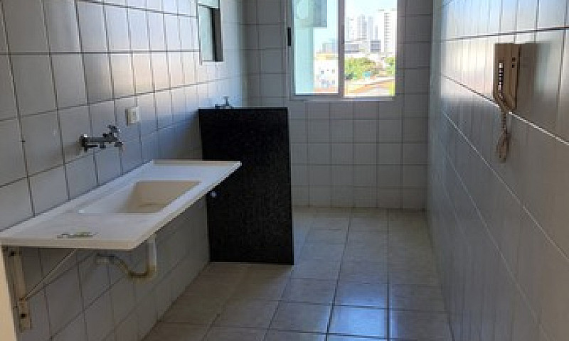 Condomínio Villa Mae...
