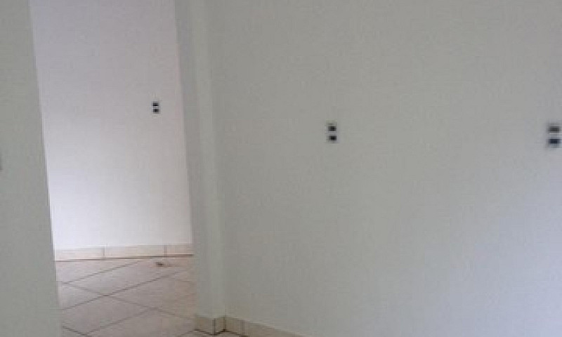 Casa Térrea Com 80M2...