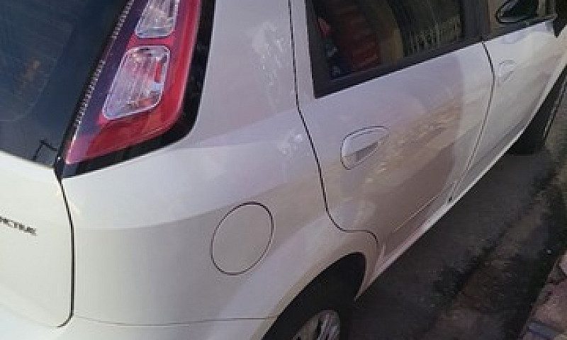 Punto Attractive 201...