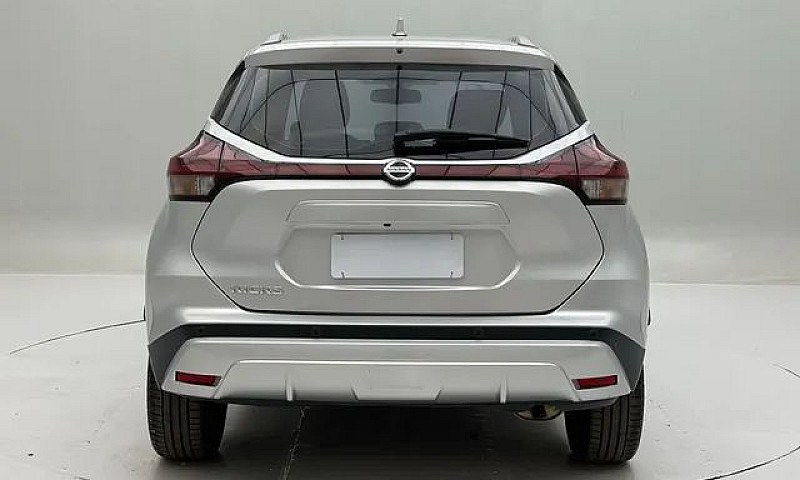 Nissan Kicks Kicks A...