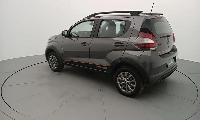 Fiat Mobi Trekking 1...