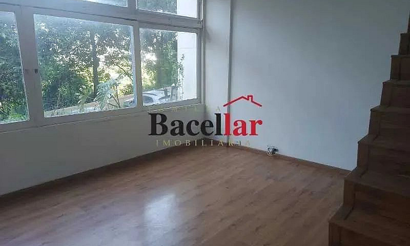 Apartamento : Duplex...