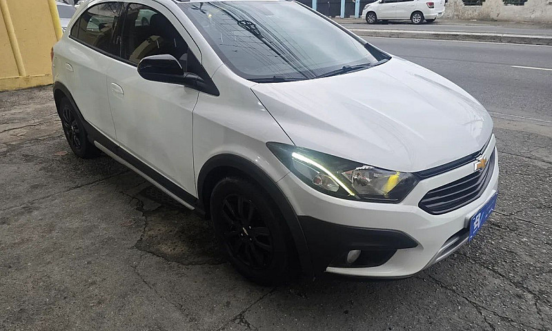 Chevrolet Onix Activ...