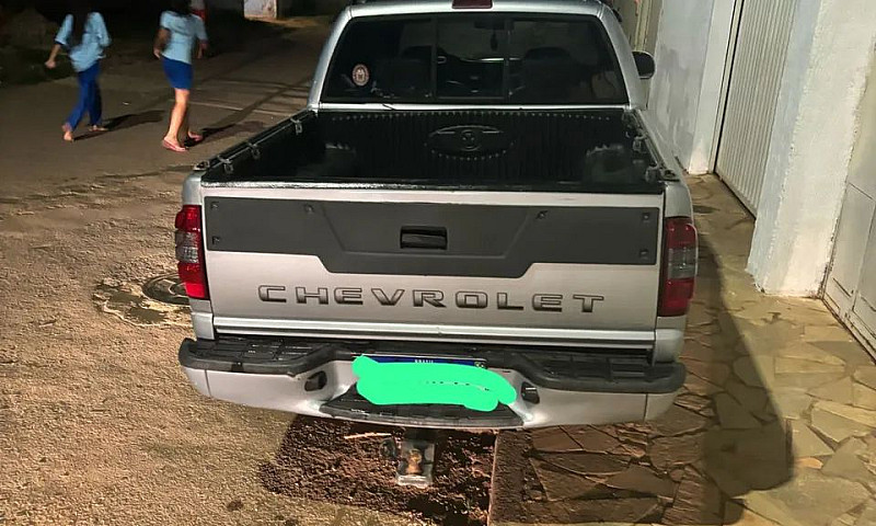 Chevrolet S10 Pick-U...
