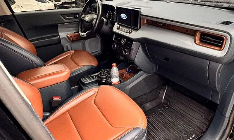 Ford Maverick Lariat...