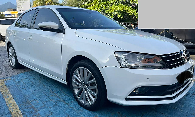 Volkswagen Jetta Com...