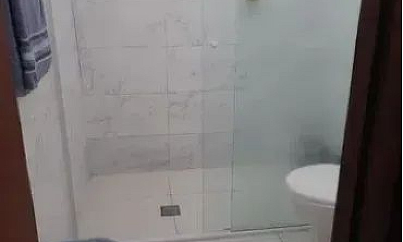 Casa A Venda 5+ Quar...
