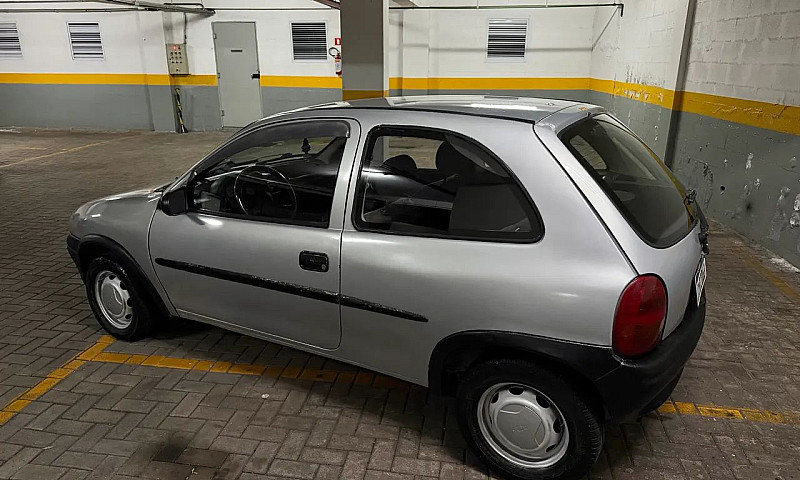 Chevrolet Corsa Wind...