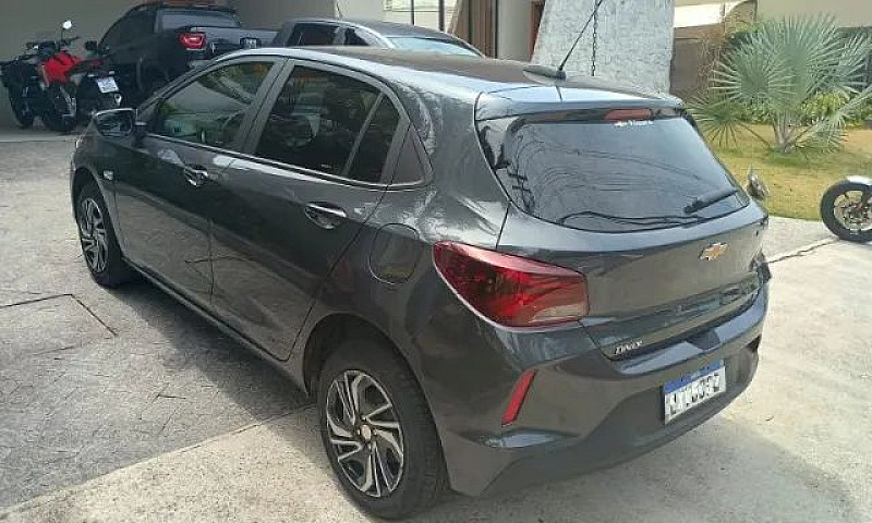 Chevrolet Onix Hatch...
