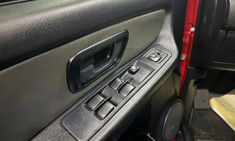 Mitsubishi Pajero Tr...