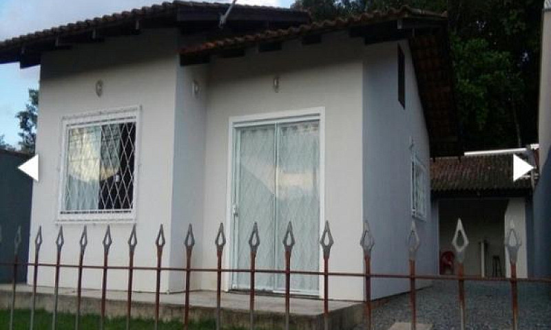 Vende-Se Casa No Bai...