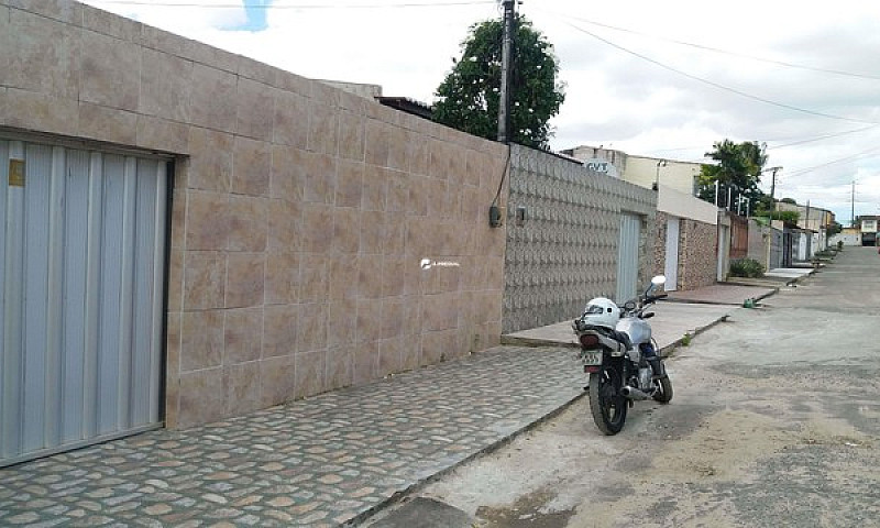 Casa 2 Quartos, A Du...