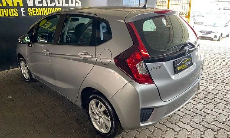 Honda Fit 1.5 Lx Aut...