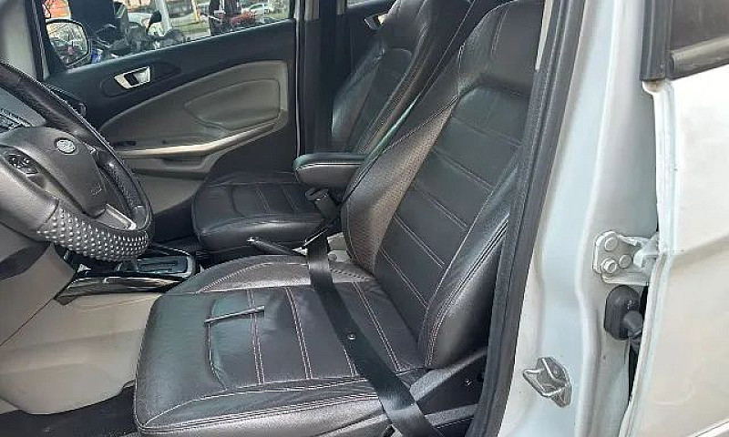 Ford Ecosport Titani...