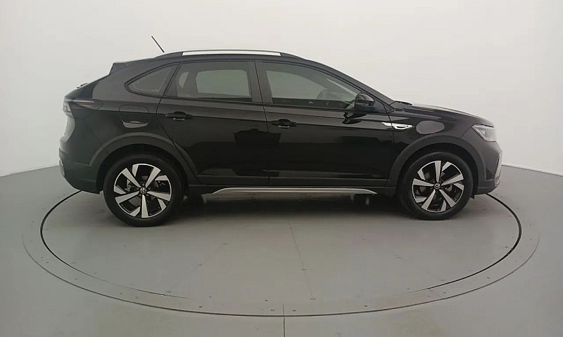 Volkswagen Nivus Hig...