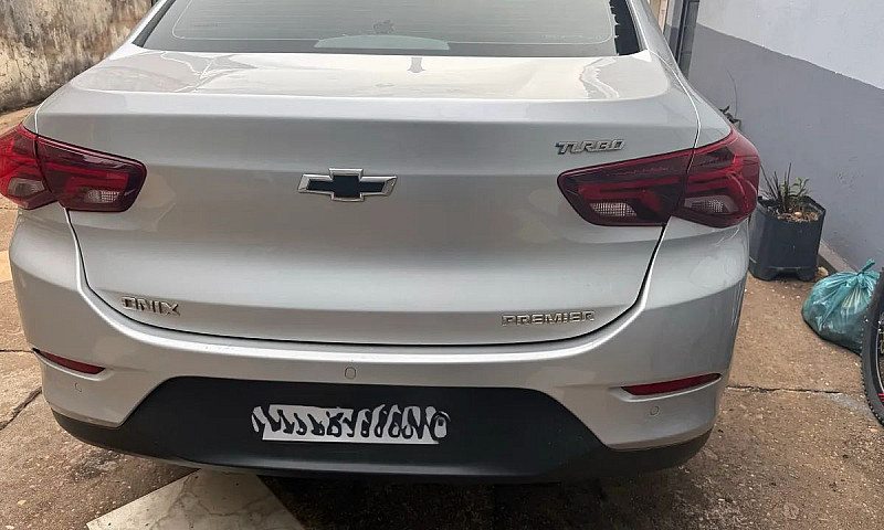 Chevrolet Onix Plus ...