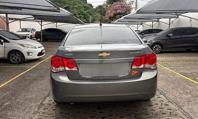 Chevrolet Cruze Lt 1...