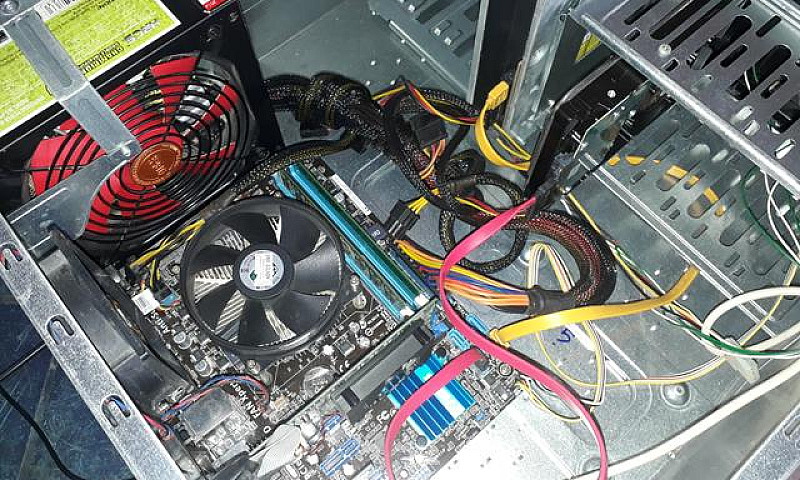 Vendo Computador Cor...