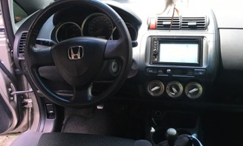 Honda Fit ...