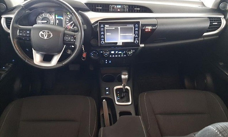 Toyota Hilux 2021 Sr...