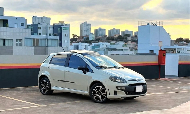 Fiat Punto Blackmoti...